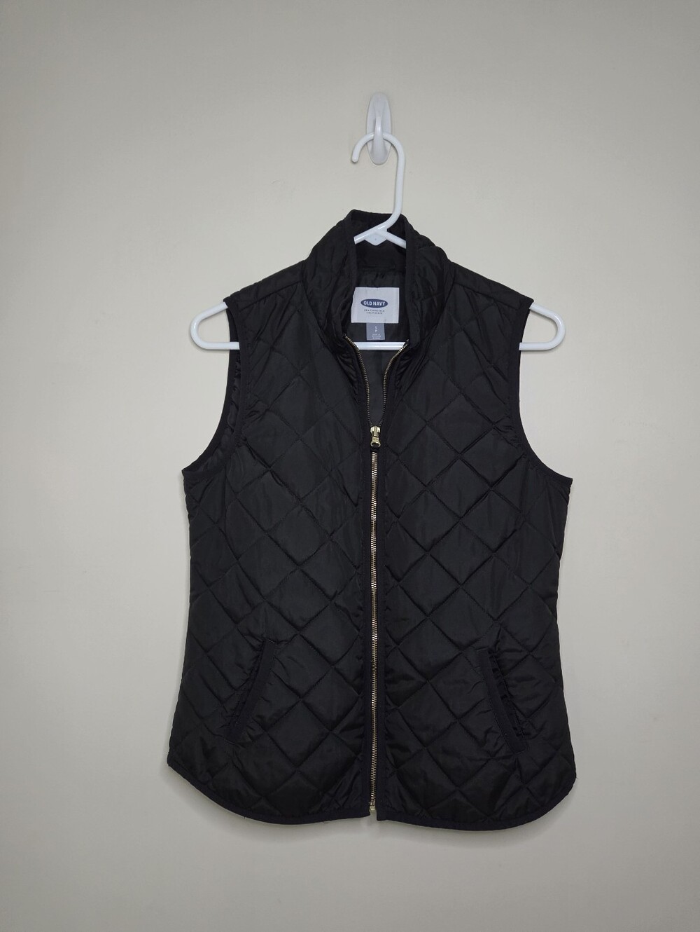 Women's Old Navy Black Quilted Vest Sz Small